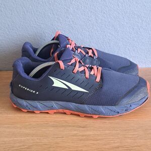 Altra Superior 4 Women’s 8 Purple Trail Running Shoes Sneakers Gaiter Trap